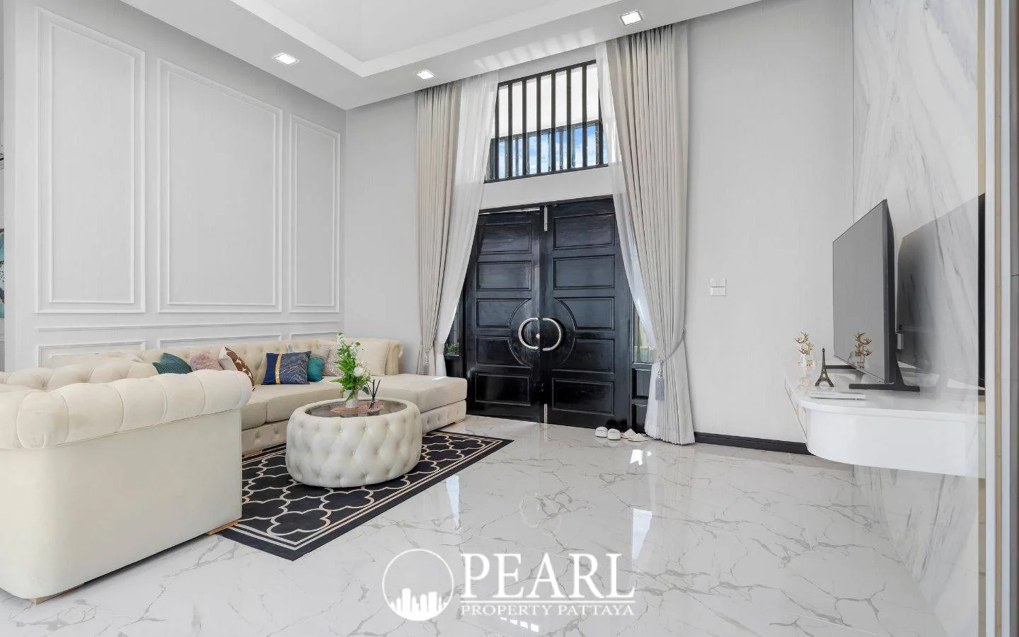 3 Bedroom House for Sale in Sirisa 16 modern kitchen