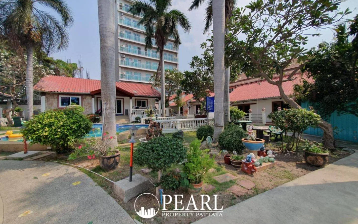 12 Bedroom House for Sale in Central Pattaya private swimming pool