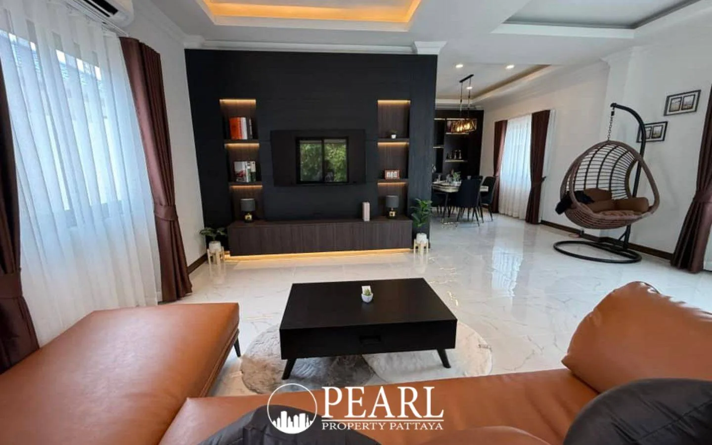 3 Bedroom House for Sale in Thamber Private Pool Villa modern kitchen with island