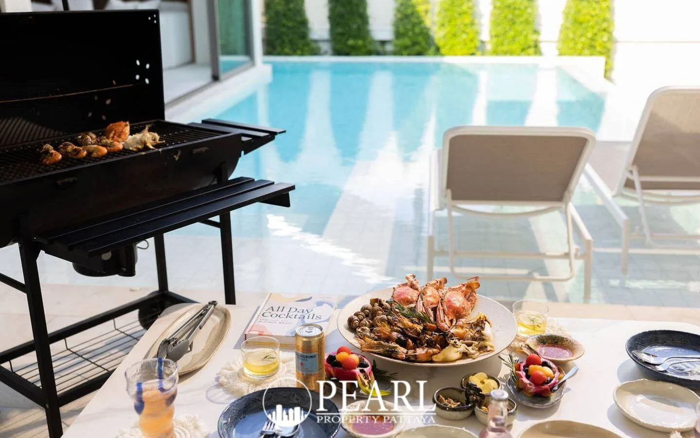 4 Bedroom House for Sale in Jomtien private swimming pool