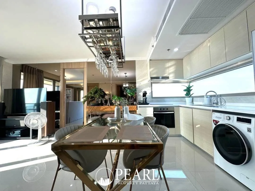 2 Bedroom Condo for Sale in The Riviera Jomtien modern kitchen with appliances