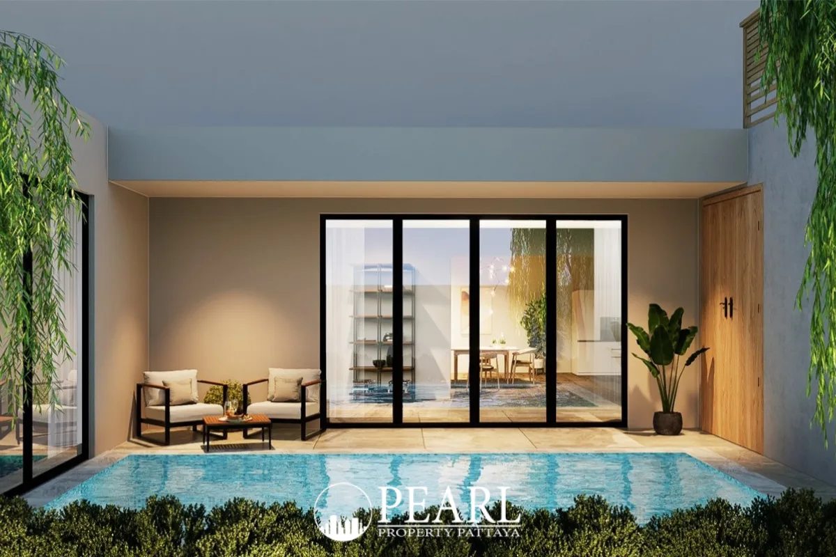 4 Bedroom House for Sale in Villa Trivana private swimming pool and patio