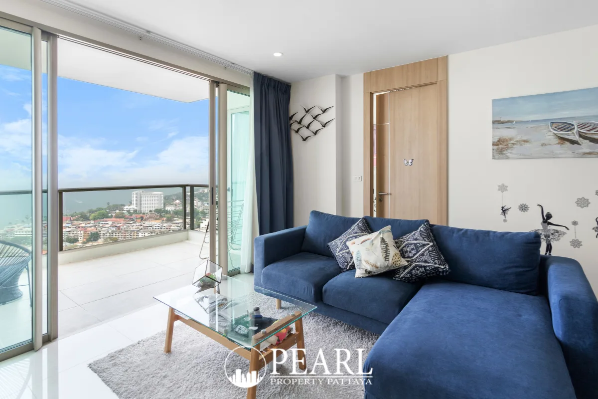 2 Bedroom Condo for Sale in The Riviera Jomtien elegant bathroom with walk-in shower