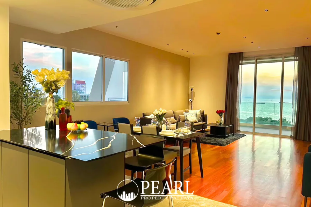 1 Bedroom Condo for Sale in The Cove Pattaya master bedroom with king-size bed