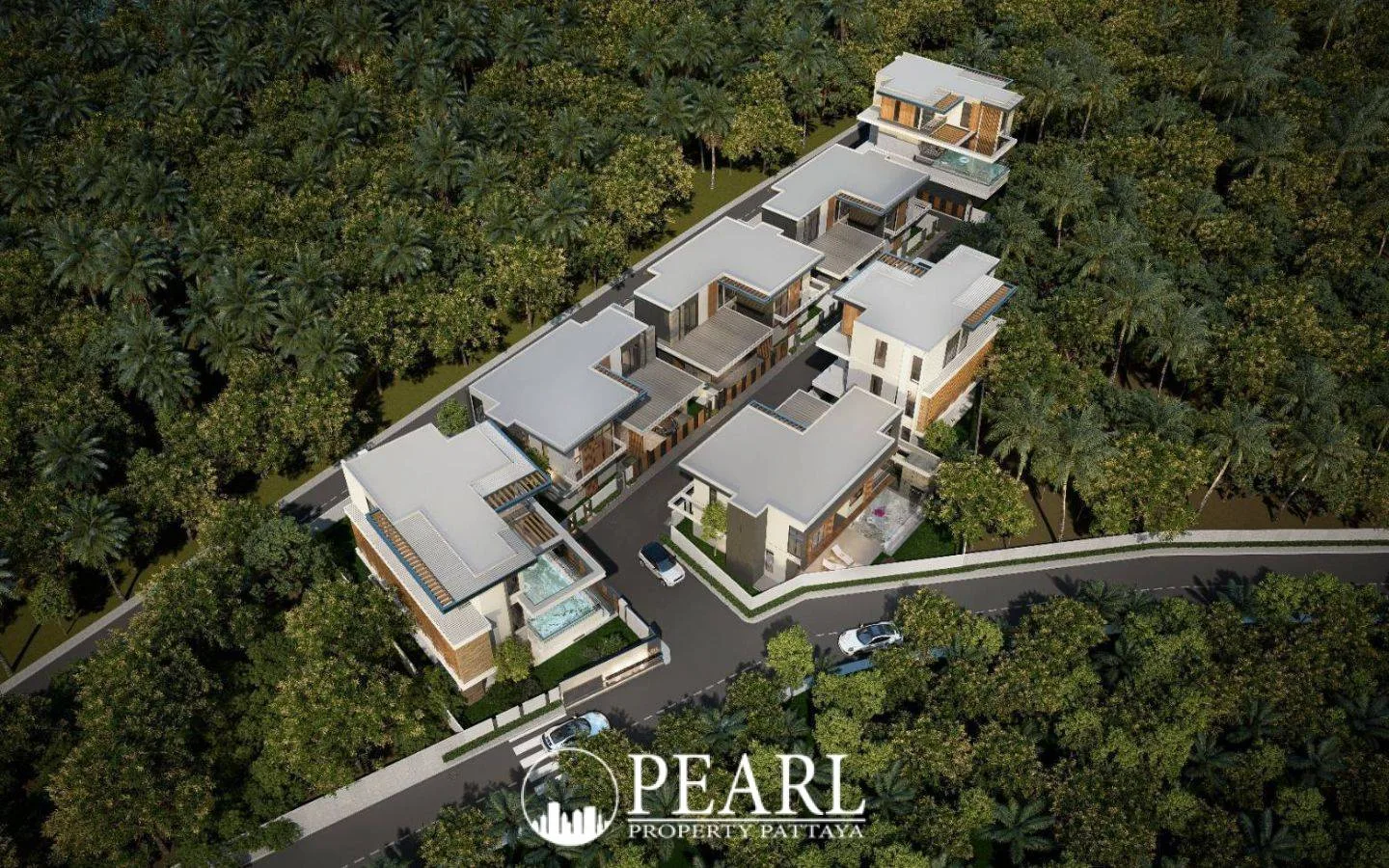 5 Bedroom House for Sale in The Ozone Wealth Jomtien Pool Villa Pattaya private swimming pool and sun loungers