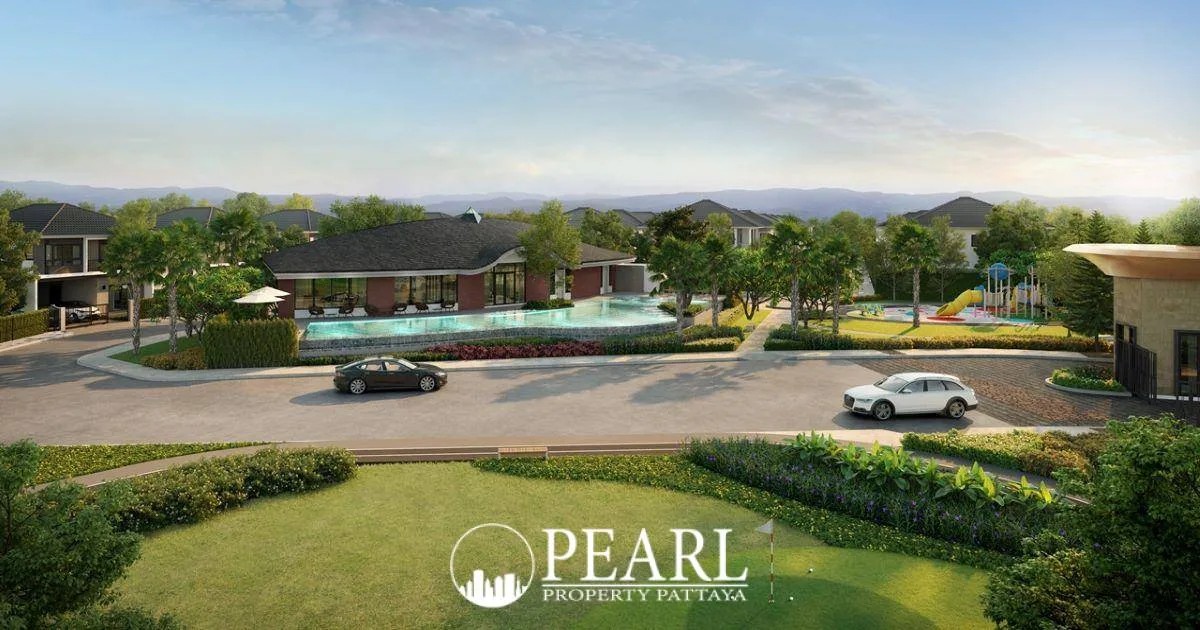 Supalai Parkville Pattaya-Sukhumvit aerial view of the community with clubhouse, pool, and playground.