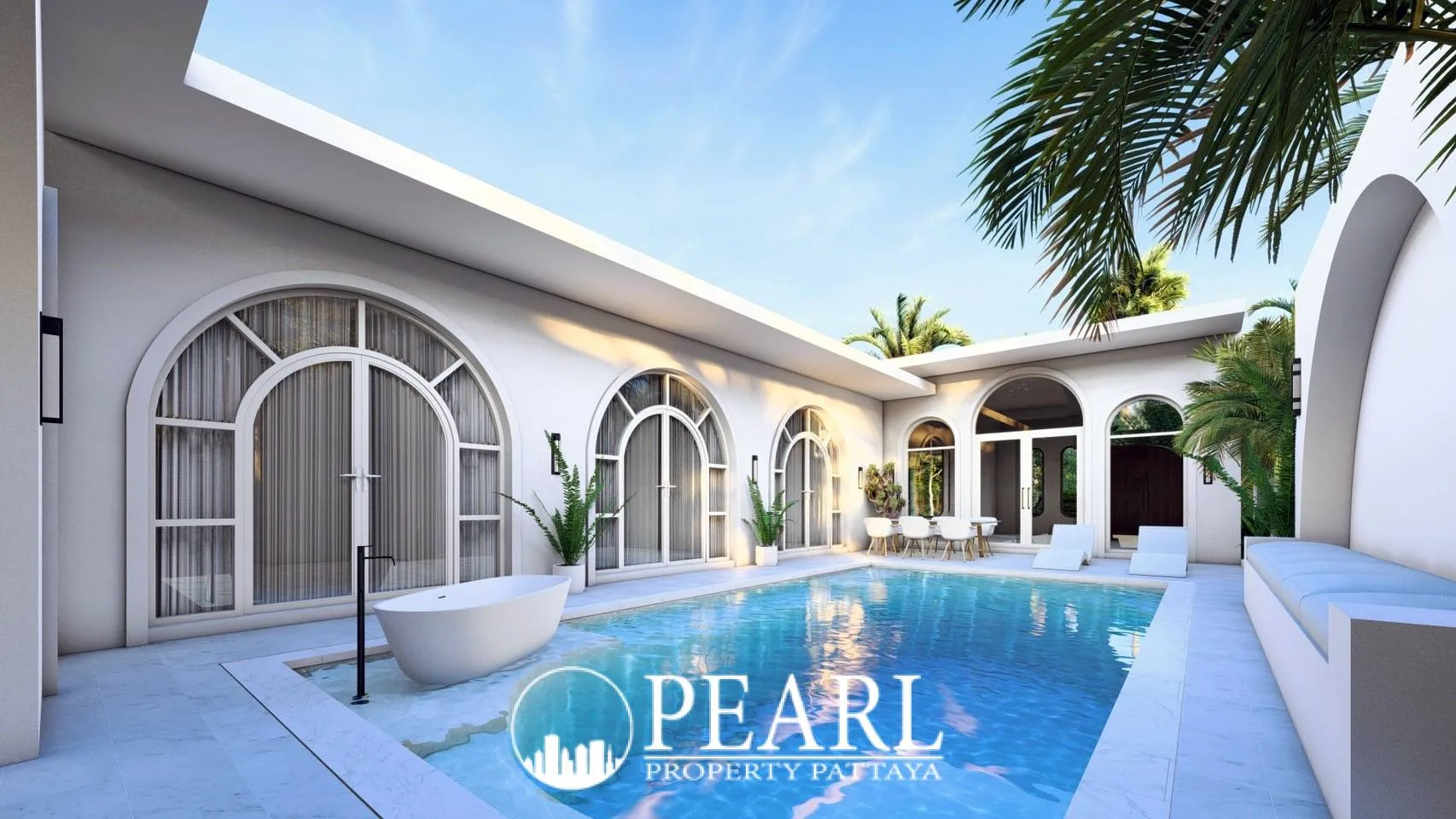 4 Bedroom House for Sale in Pattaya private swimming pool