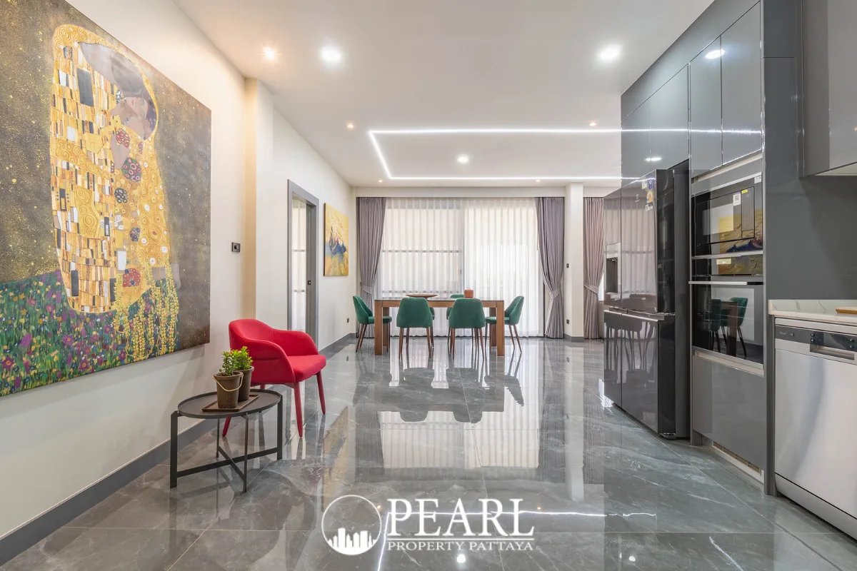 3 Bedroom Condo for Sale in Sunrise Beach Residence master bedroom with private balcony