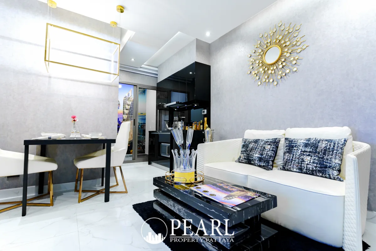 1 Bedroom Condo for Sale at Grand Solaire Pattaya exterior building facade