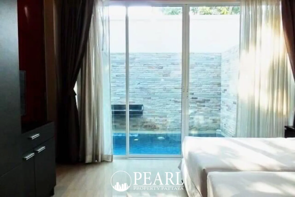 3 Bedroom House for Sale in The Ville Jomtien modern kitchen with appliances