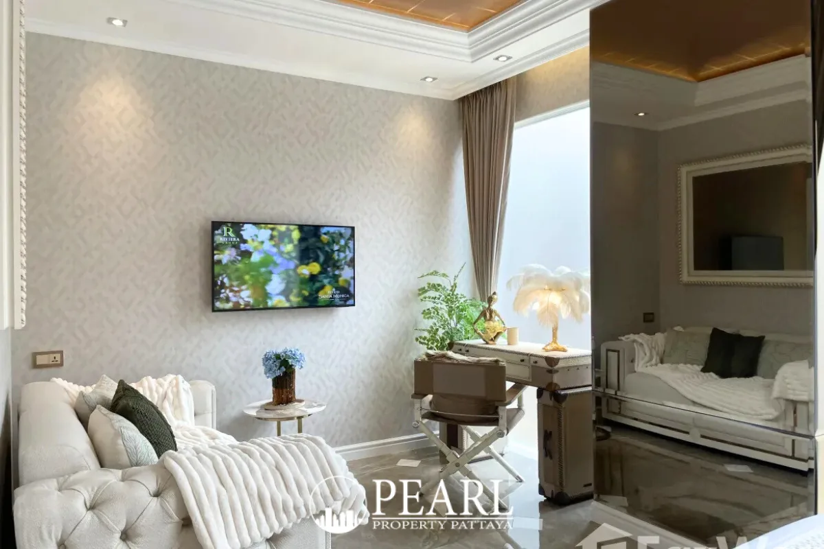 3 Bedroom Condo for Sale in The Riviera Malibu elegant dining area