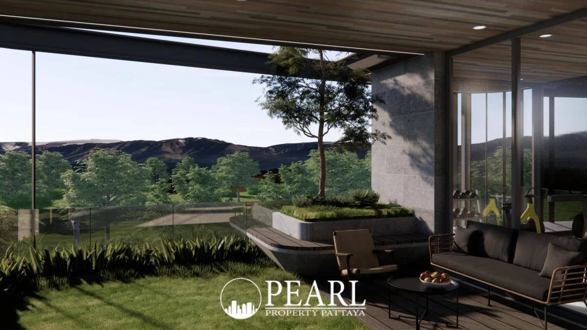 5 Bedroom House for Sale in Na Jomtien elegant dining area