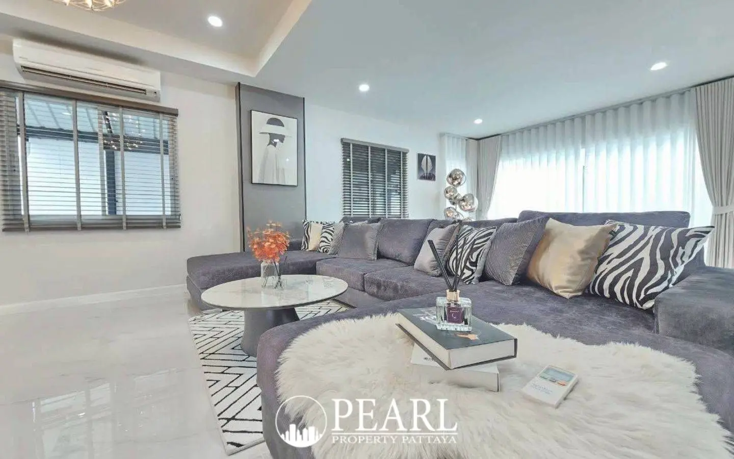 4 Bedroom House for Sale in Green Field Villas 1 private swimming pool