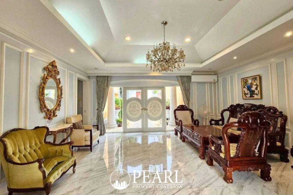 4 Bedroom House for Sale in Siam Royal View elegant master bedroom with ensuite bathroom