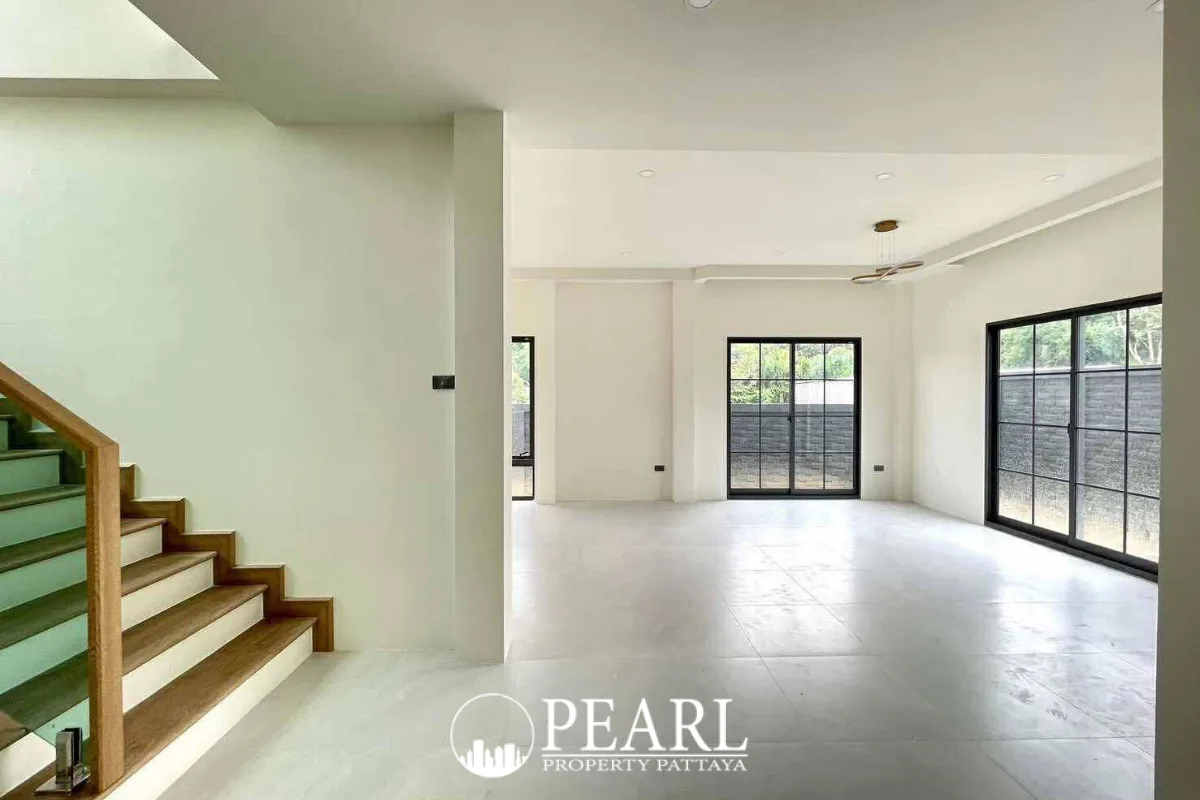 3 Bedroom House for Sale in Serene Home second bedroom