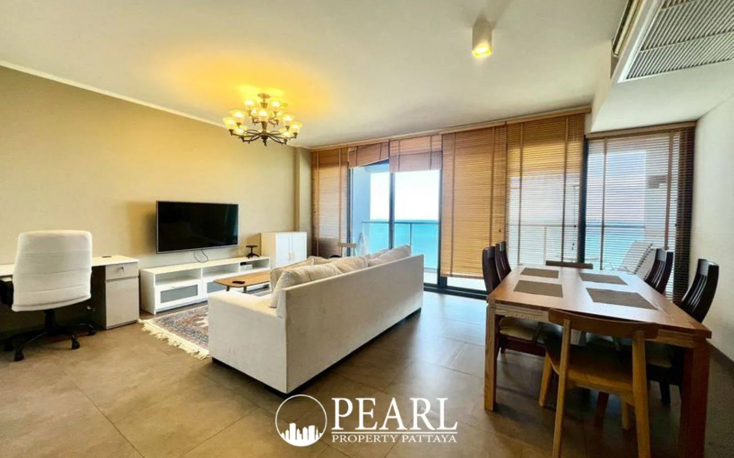 2 Bedroom Condo for Sale in Zire Wongamat master bedroom with ocean view