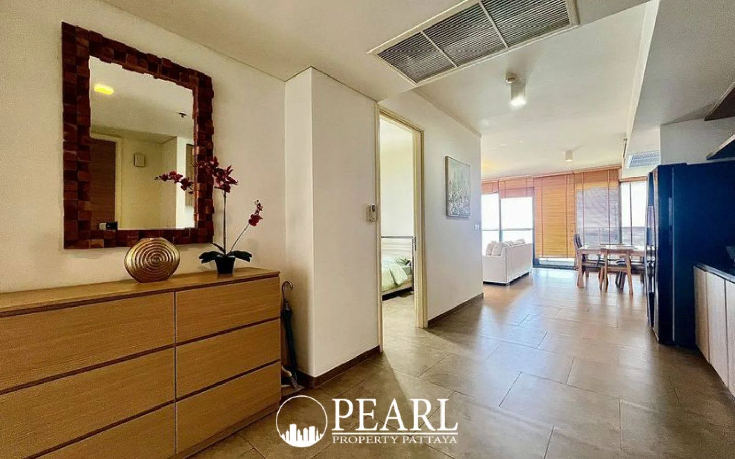2 Bedroom Condo for Sale in Zire Wongamat open-plan kitchen with appliances