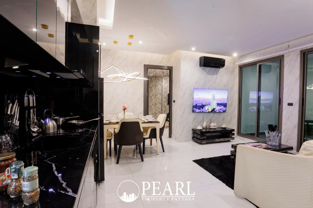 2 Bedroom Condo for Sale in Grand Solaire Pattaya modern bathroom with walk-in shower
