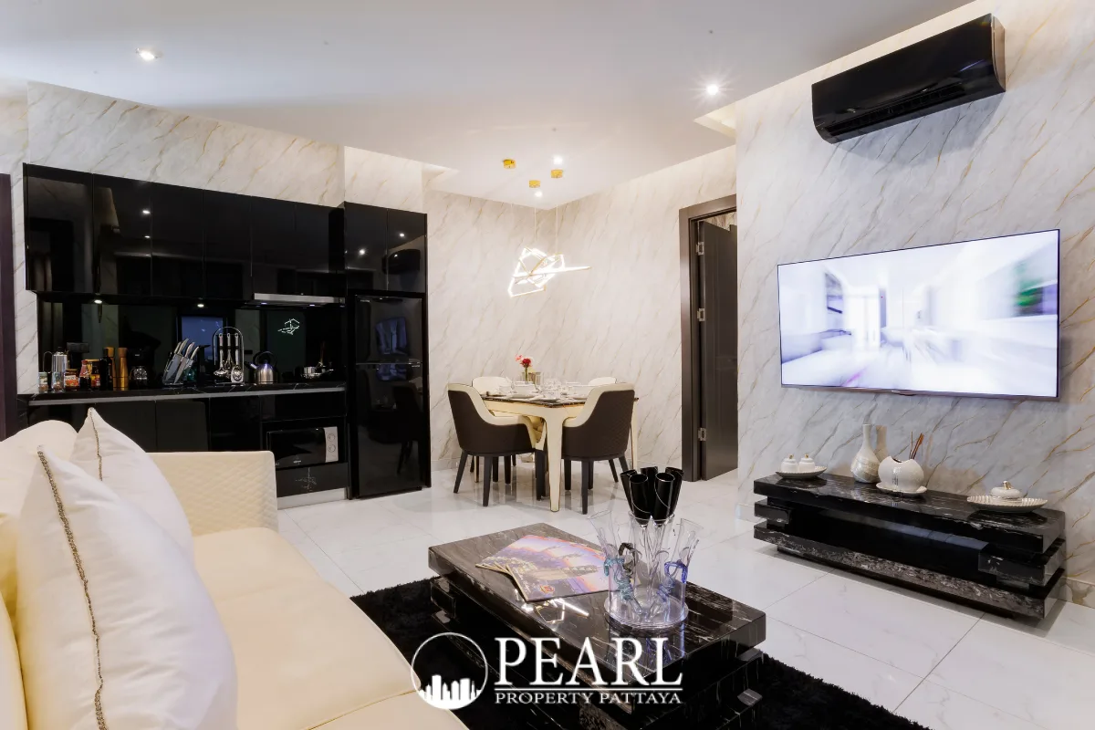 2 Bedroom Condo for Sale in Grand Solaire Pattaya spacious living room with modern furniture