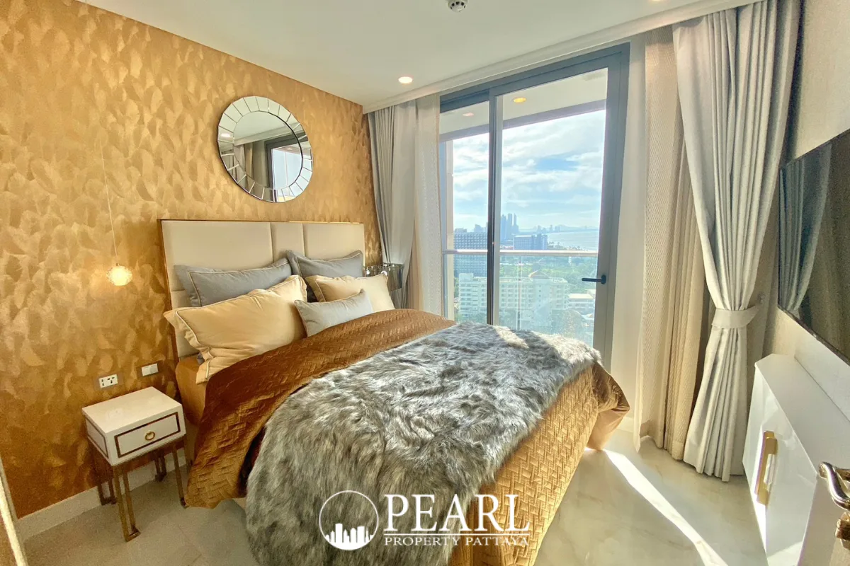 1 Bedroom Condo for Sale in Copacabana Beach Jomtien sleek kitchen with appliances